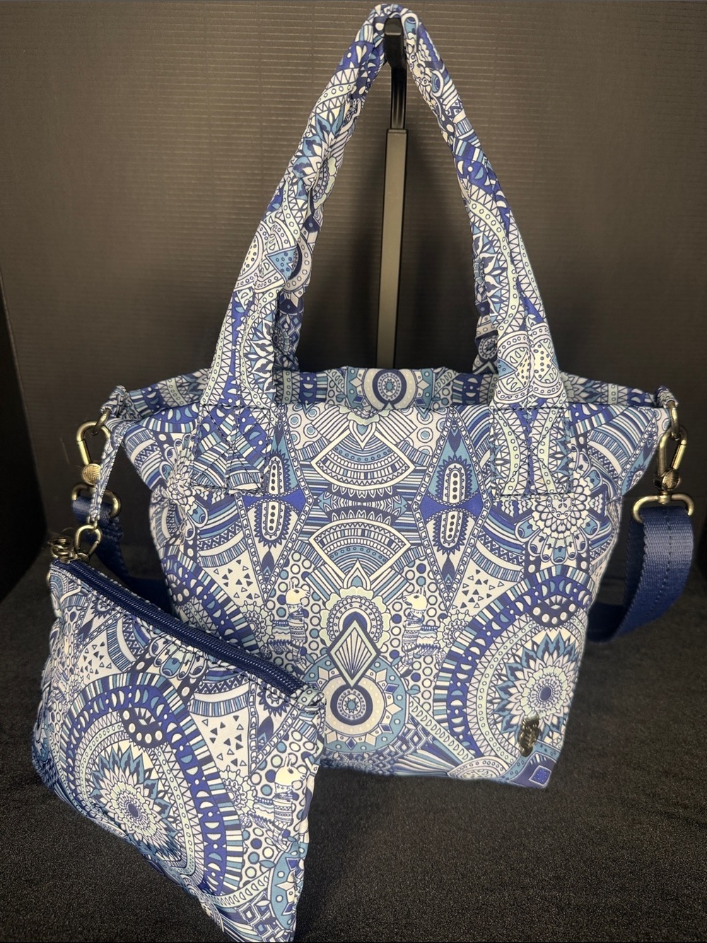 Sakroots Blue and White Mandala-Print Tote with Wristlet